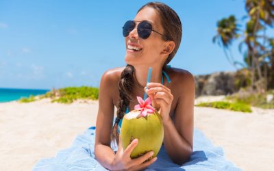 15 Amazing Health Benefits of Coconut Water