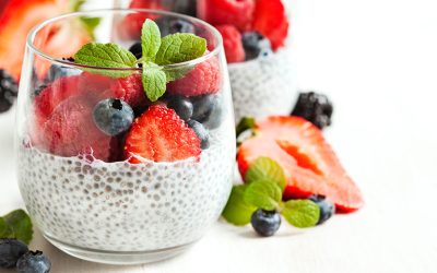 Cookies & Creamy Chia Almond Berry Pudding