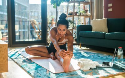 13 Yoga Apps That’ll Let You Flow Anywhere