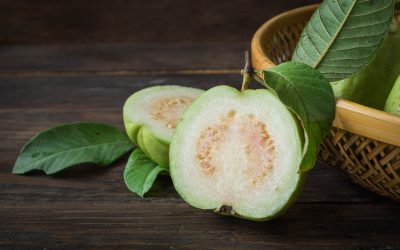 Is Guava Good For Weight Loss? Here’s What Research Says: HealthifyMe