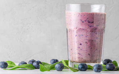 How to Make a Nourishing Superfood Smoothie