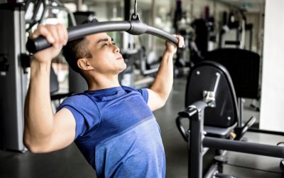 Lat Pulldown vs. Pull-Up: The Battle for a Bigger Back – Breaking Muscle