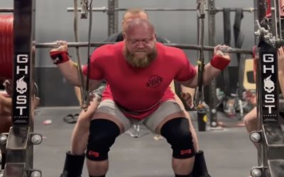 Phillip Herndon Squats 414.5 Kilograms (914 Pounds), Unofficially More Than World Record – Breaking Muscle